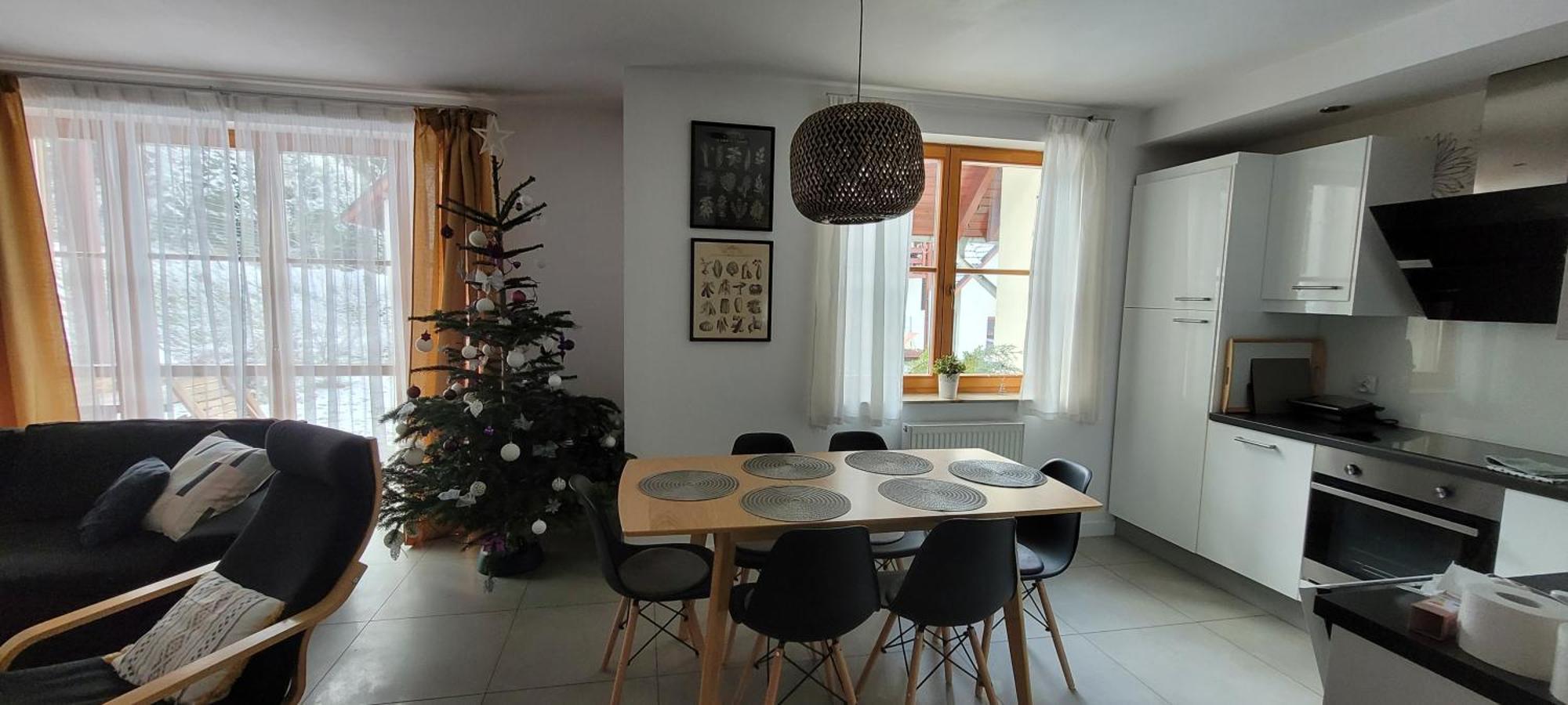 Apartament Bialy Na Osiedlu "Apartamenty Pod Sniezka" カルパッチ エクステリア 写真