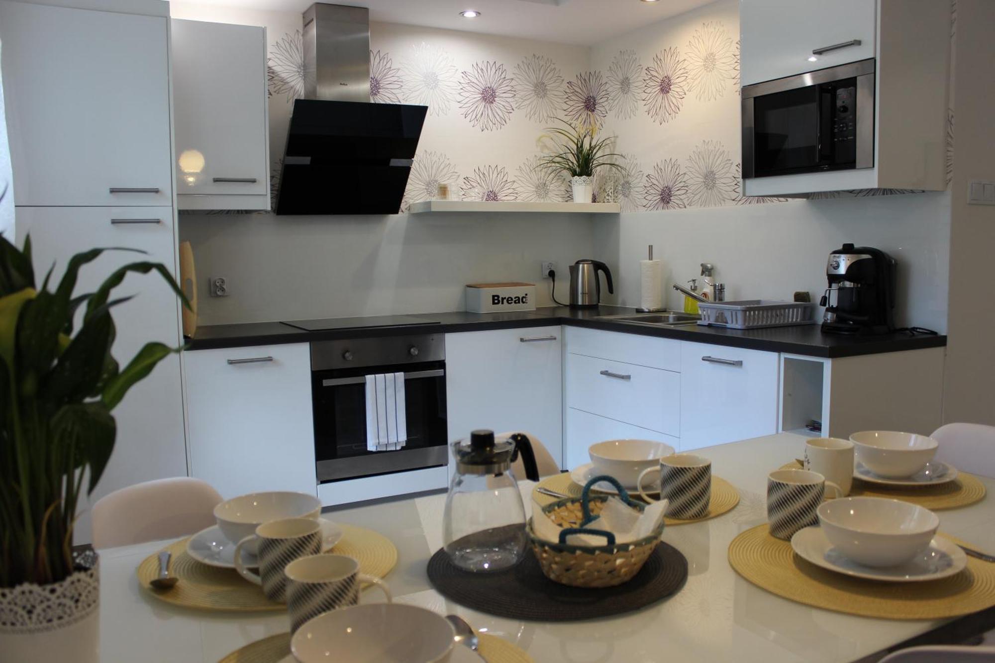 Apartament Bialy Na Osiedlu "Apartamenty Pod Sniezka" カルパッチ エクステリア 写真